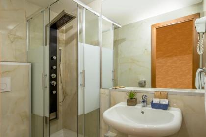 Amalia Suites by Remember Rome - image 12