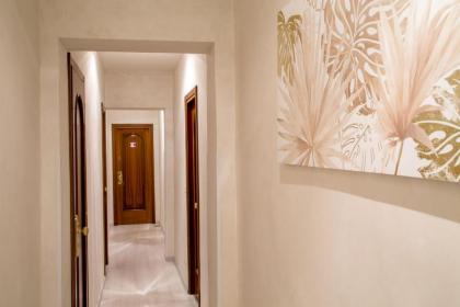 Amalia Suites by Remember Rome - image 13