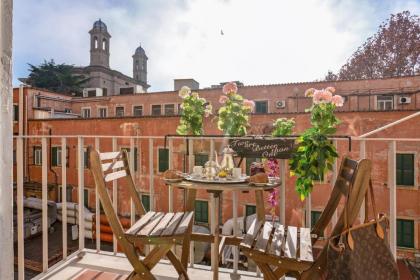 TownHouse by the Spanish Steps - image 8