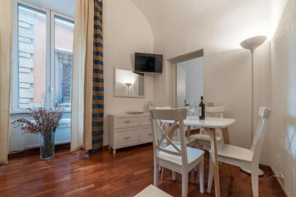 CS Piazza Venezia Apartment - image 10