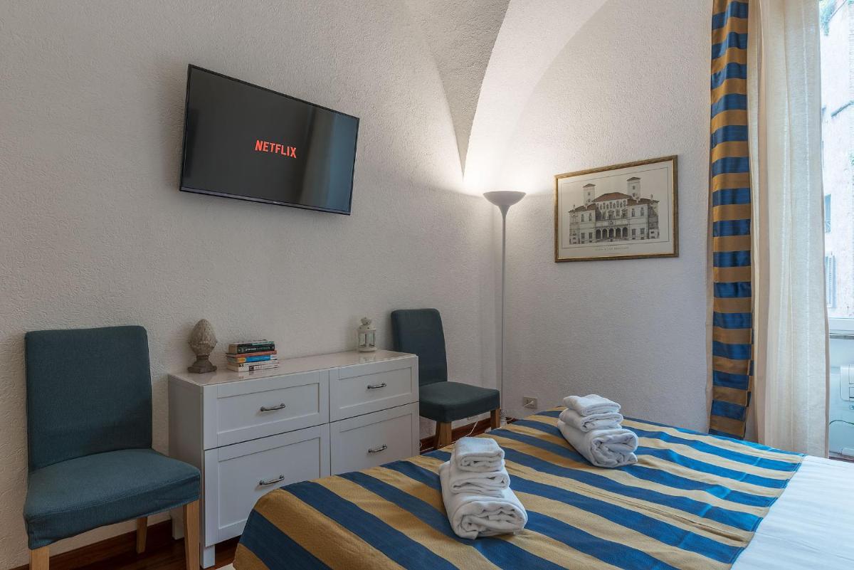 CS Piazza Venezia Apartment - image 7