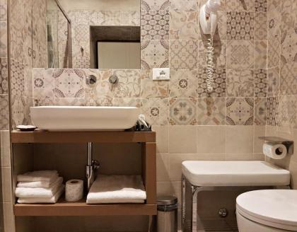 Navona Central Suites - image 13