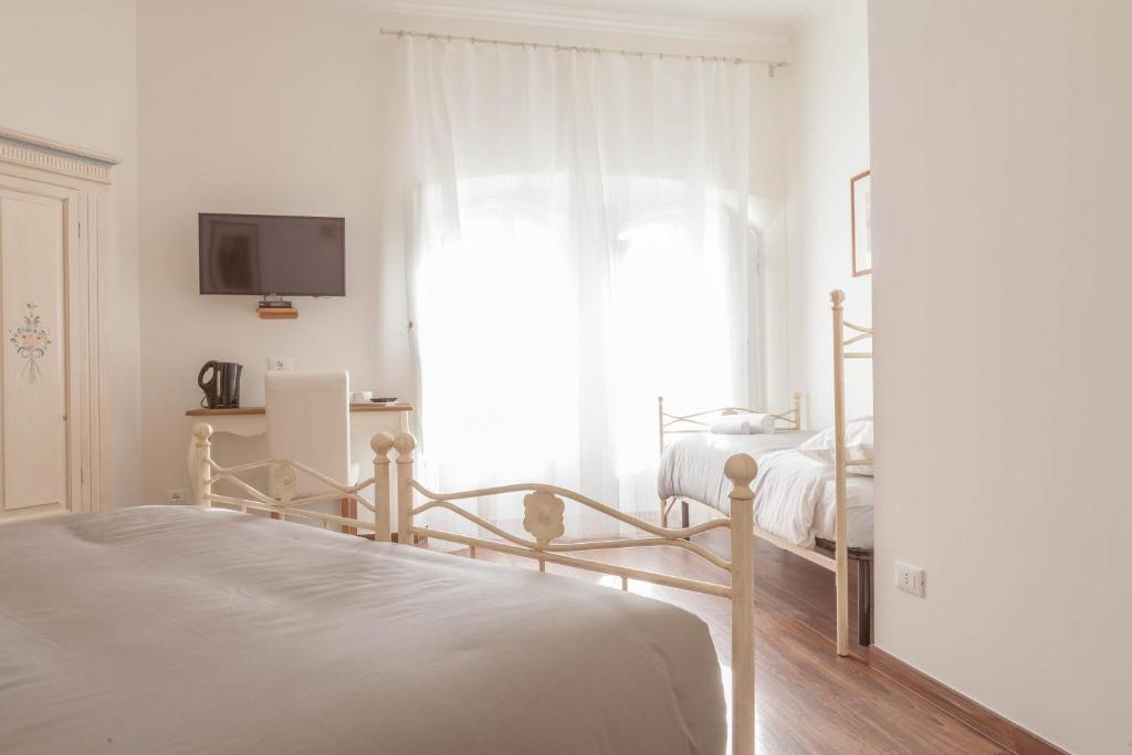 Donna Margherita Rome Suite & Rooms - image 7