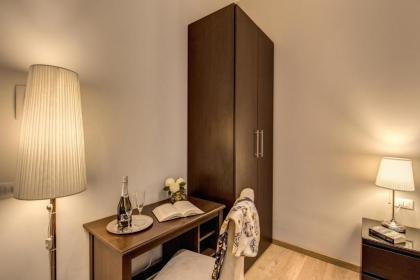 Sweet Stay In Rome - image 17