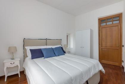 Piazza di Spagna Apartment - image 11