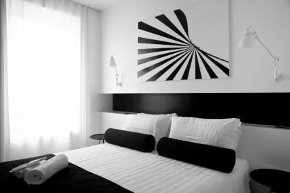 Sora Luxury Inn - image 16