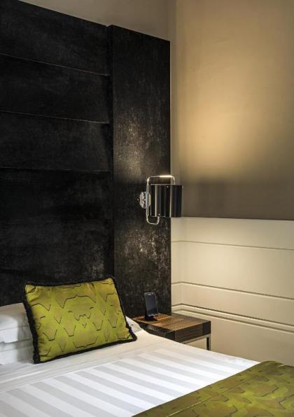 Rome Glam Hotel - image 9