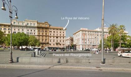 La Rosa del Vaticano Luxury Apartment - image 10