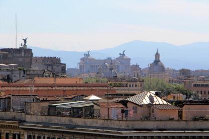 La Rosa del Vaticano Luxury Apartment - image 20