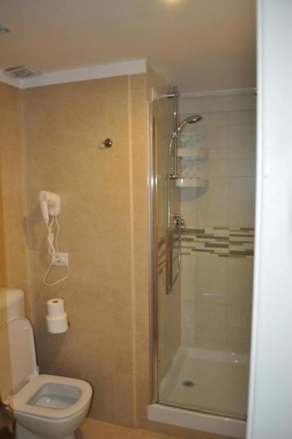 Karina Suite - image 16