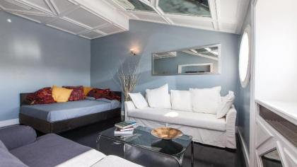 Flaminio View Suite Apartment - image 1