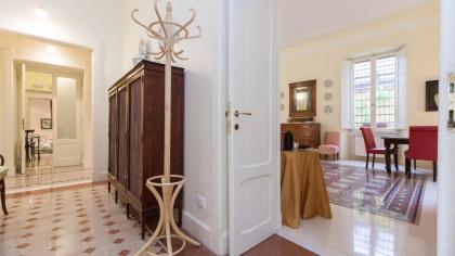 Portico Ottavia Garden Apartment - image 5