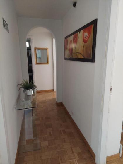 Apartment Rome 18 - image 8