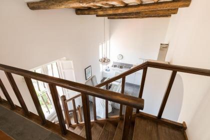 Trastevere Charming Penthouse - image 12