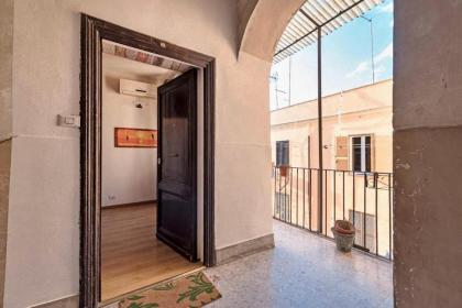 Rome La Sapienza Apartment - image 16