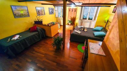 La Casa Simpatia Verde Roma - Free secure parking if you book 3 nights - image 7