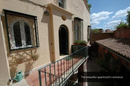 Apartment Sant'Onofrio - image 18