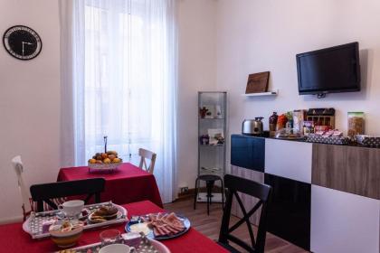 Monticello apartment via Cavour - image 10