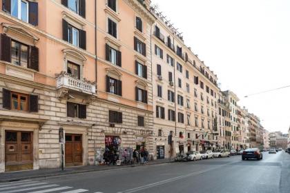 Monticello apartment via Cavour - image 17