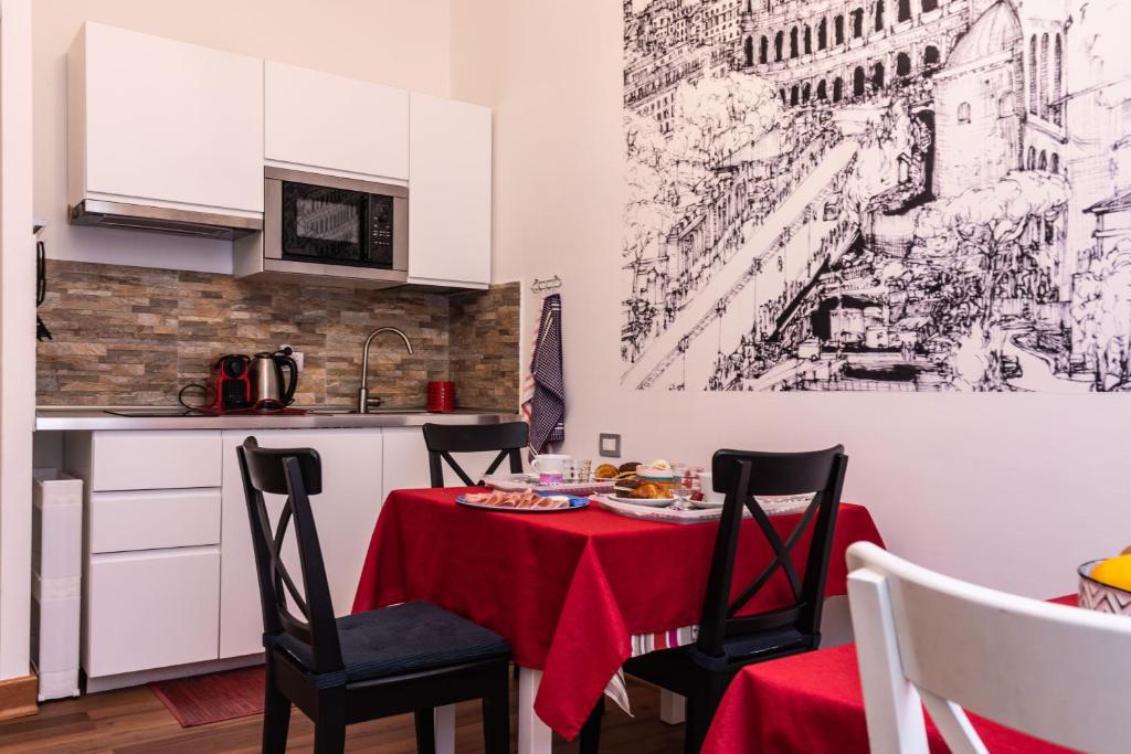 Monticello apartment via Cavour - image 7