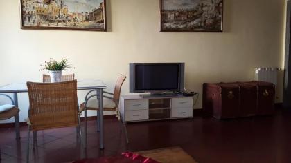 Navona Studio Apartment - image 13