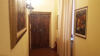 Navona Studio Apartment - image 6