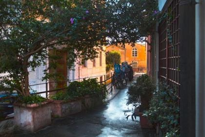 Peretti Rome Trastevere Home - image 4