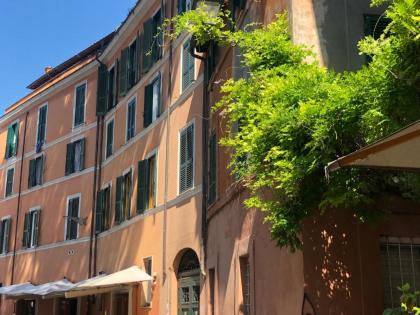 Paglia House of 17Century in Trastevere - image 9