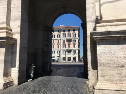 900 Piazza del Popolo - image 9