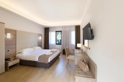 Hotel Boomerang Roma - image 17