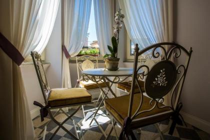 Trastevere Royal Suite - image 10