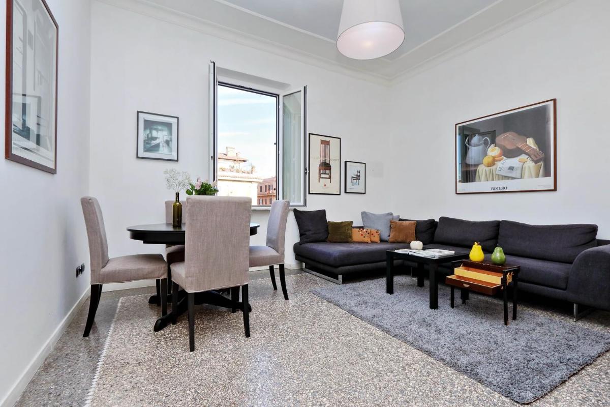 Piazza Capponi Apartment - main image