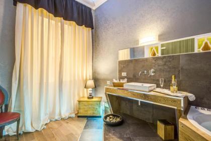 Suite in Rome Veneto - image 1