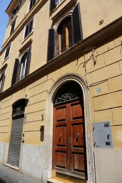 Borgo Vittorio St. Peter Apartments - image 2