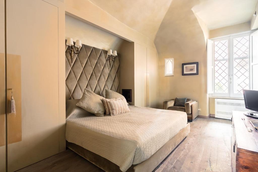 Trastevere Luxury Design Apartment - image 3