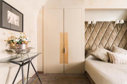 Trastevere Luxury Design Apartment - image 7