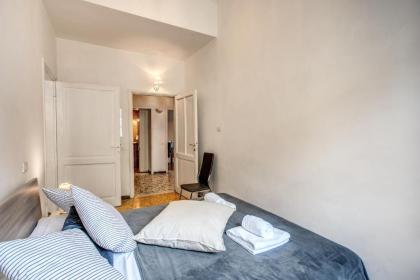 Colonna Suite - Rome Termini Station Big Apartment - image 13