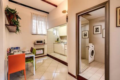 TRASTEVERE - Stylish Good Vibes Apartment - image 15