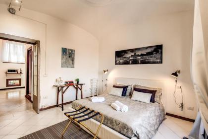 TRASTEVERE - Stylish Good Vibes Apartment - image 9