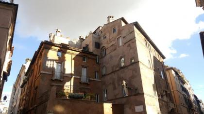 Navona Art Apartment - image 6