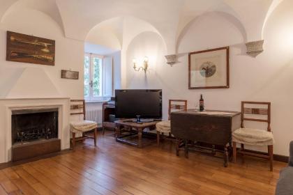 Navona Art Apartment - image 8