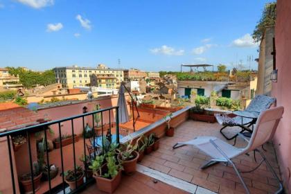 Vicolo del Cinque Penthouse | Romeloft - image 19