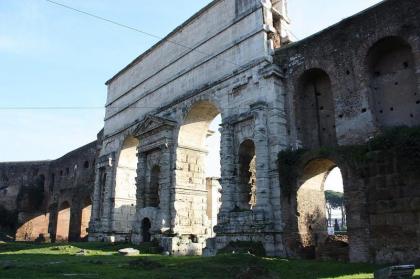 The Centre Rooms - image 5