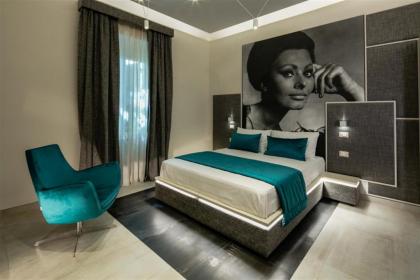 Via Veneto Luxury Suites - image 17