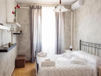 Napoleone Holiday Apartment - image 19