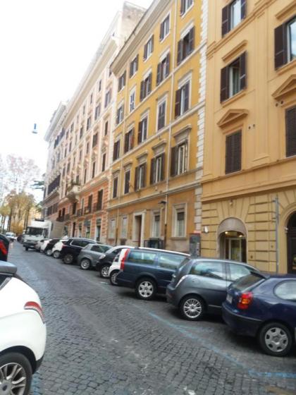 FEDERICA'S APARTMENT IN ROME - image 19