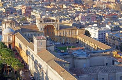 MANDRUCHELLO'S @Vatican Museum everywhere on foot - image 11