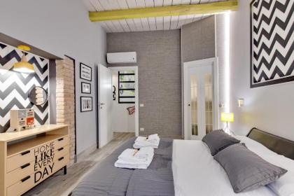 Rome As You Feel - Design Apartment at Colosseum - image 7