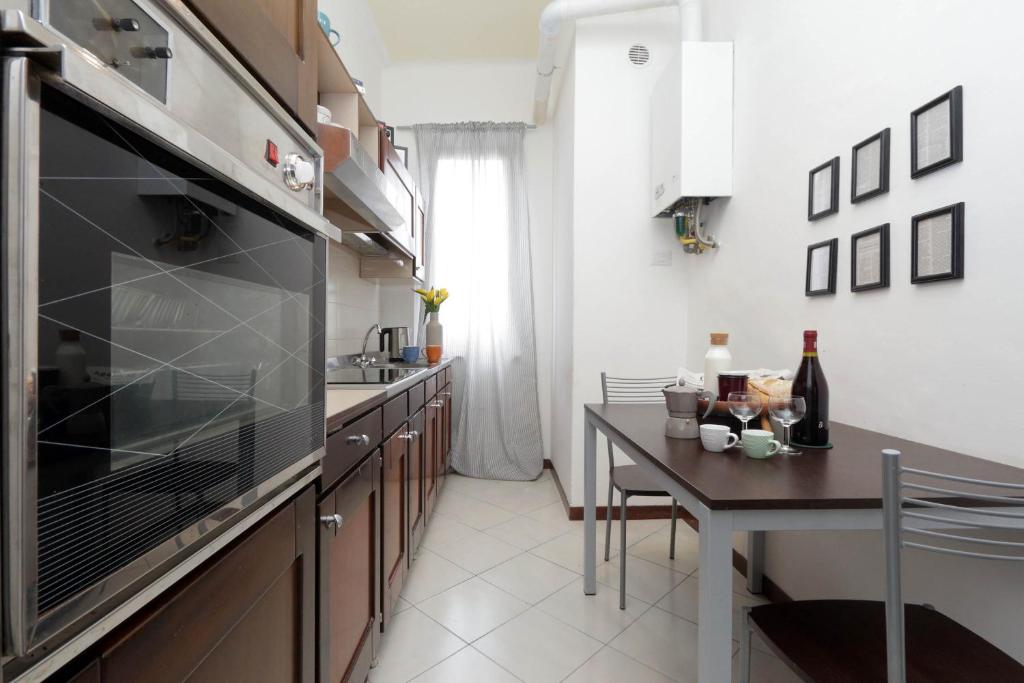 Central San Lorenzo Apartment - main image