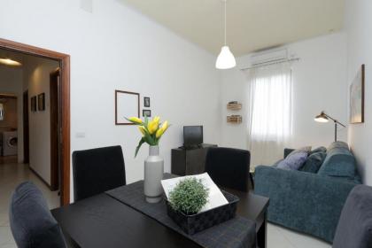 Central San Lorenzo Apartment - image 6